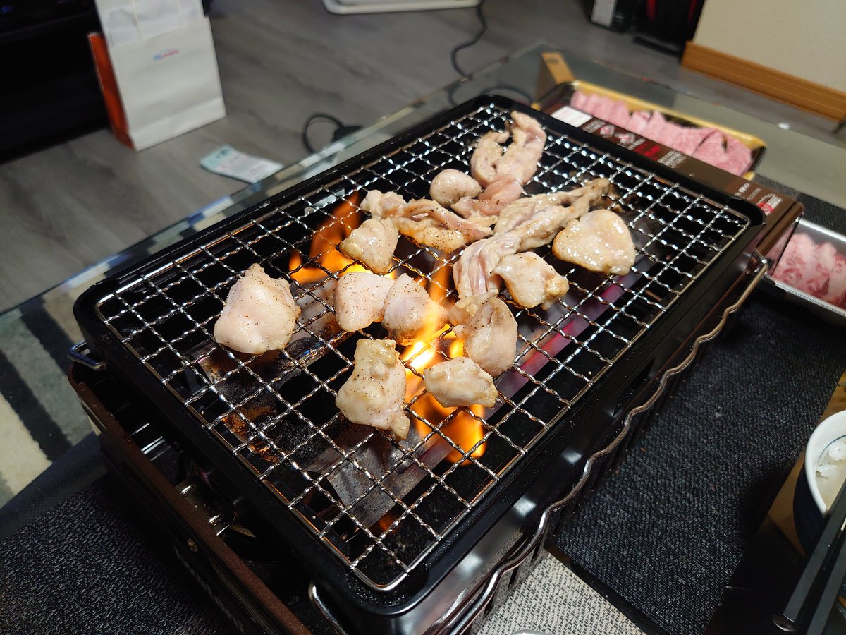 mimi89800904's tweet photo. お祝いスタート㊗️旦那さん誕生日おめでとう🎉 https://t.co/Lx5lfT8Hct