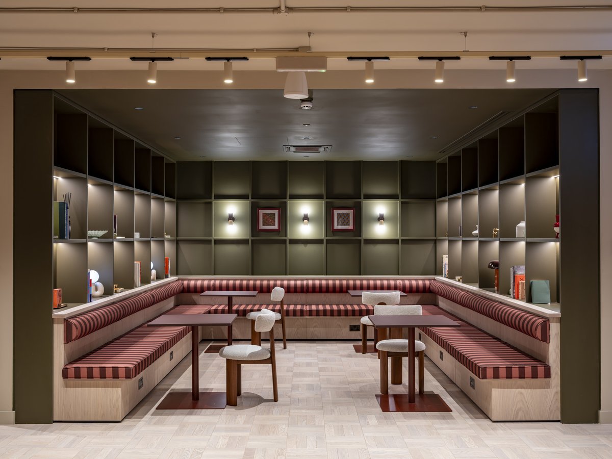 Parkeray's tweet photo. We’re wishing the very best of luck to SODA Studio  and GPE as Nineteen Wells Street takes its place as a finalist in the Project of the Year – Workplace Interiors category at the Mix Awards. A fantastic recognition for a standout project. #Parkeray #LoveConstruction https://t.co/zlJbtBoUxS