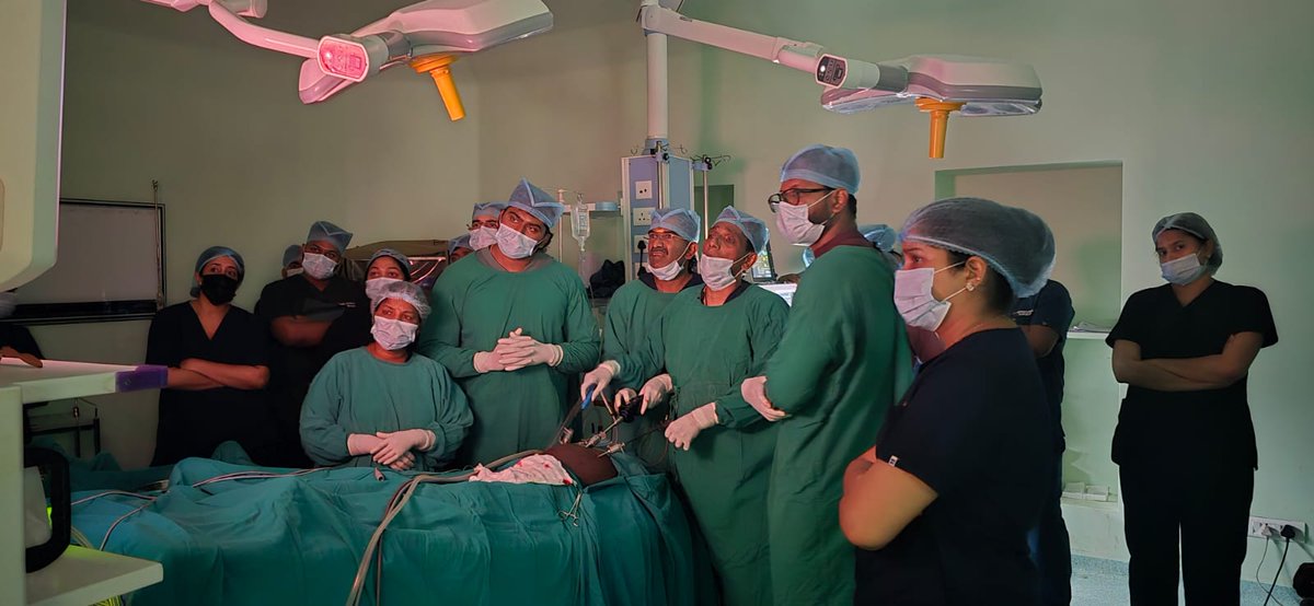 DrJSROfficial's tweet photo. Successful and insightful interaction with students at Sri Sathya Sai University during "Sai Surge PG CME 2026," featuring a Live Operative Workshop demonstrating both Open and Laparoscopic Surgical Techniques.
#jsr #lifeline #srisathyasai #livesurgery #liveworkshop https://t.co/oOBSgRah2A