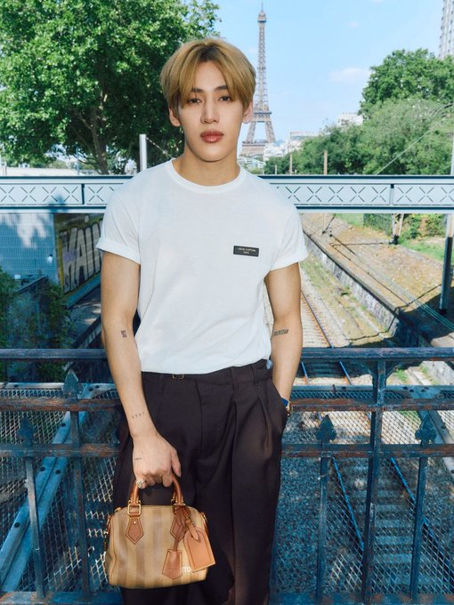 _Kpop_Stats_'s tweet photo. #BamBam of #GOT7 for Louis Vuitton. https://t.co/28FQzC56XC