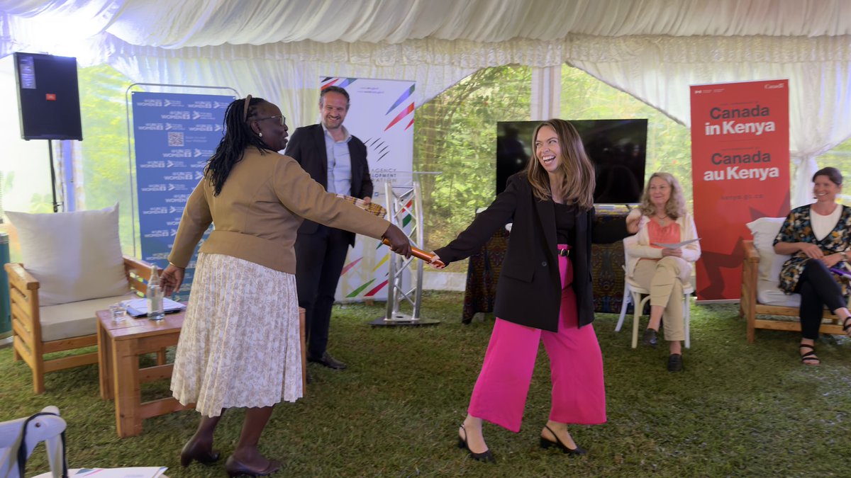 AICS_Nairobi's tweet photo. 🤝 A new chapter for the Development Partners Gender Group! 🇮🇹➡️🇨🇦 Italy handed the Chairship to Canada, with 🇮🇪 Ireland &amp; 🇸🇪 Sweden as Co-Chairs.

From donor mapping to tackling #TFGBV ahead of Kenya's 2027 elections — the mission continues.

This work is a relay, not a sprint🏅 https://t.co/x7UAK7YzyO