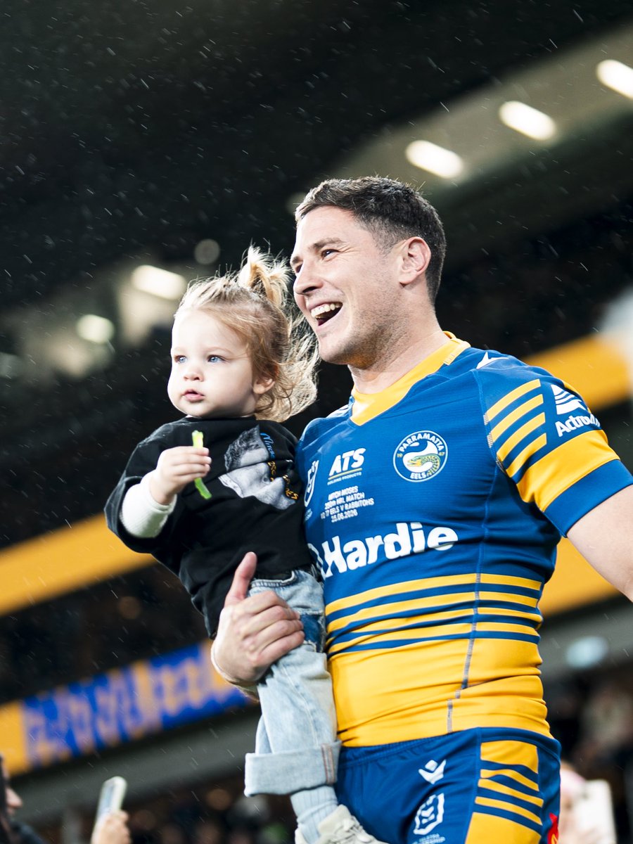 TheParraEels's tweet photo. Congratulations, Skip 🫡

#PARRAdise #moses250 https://t.co/q7GB9UaO36