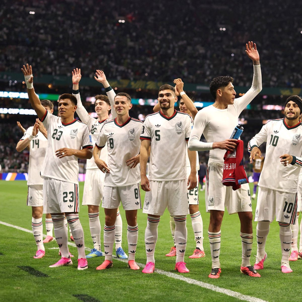 TheEuroFE's tweet photo. 🇲🇽 It’s been one hell of a World Cup so far for Mexico. In fact they’ve joined an elite club, becoming just the sixth nation to win all three group matches without conceding a single goal!

🇳🇱 Netherlands (1974)
🇧🇷 Brazil (1986)
🇮🇹 Italy (1990)
🇦🇷 Argentina (1998)
🇺🇾 Uruguay (2018)
🇲🇽 Mexico (2026) 🆕

Stat via @2010MisterChip