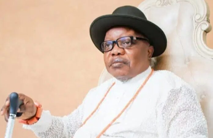 Thenichenews's tweet photo. Ossai Ovie, a media aide to Delta State Governor, Sheriff Oborevwori, has dispelled the death rumour of a former governor of the state, Emmanuel Uduaghan.

Details: https://t.co/vNSj0Py7W6 https://t.co/TfDpRsmzhF
