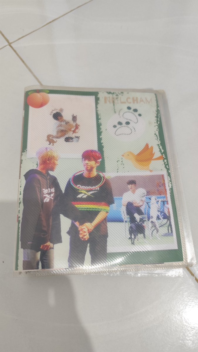 RatnaSariFebri4's tweet photo. Lightstick Kang daniel + 36 Photocard + 1 Postcard + Binder dengan Sleevenya

Take all 400k

Wts kang daniel https://t.co/z3xocLBHi4
