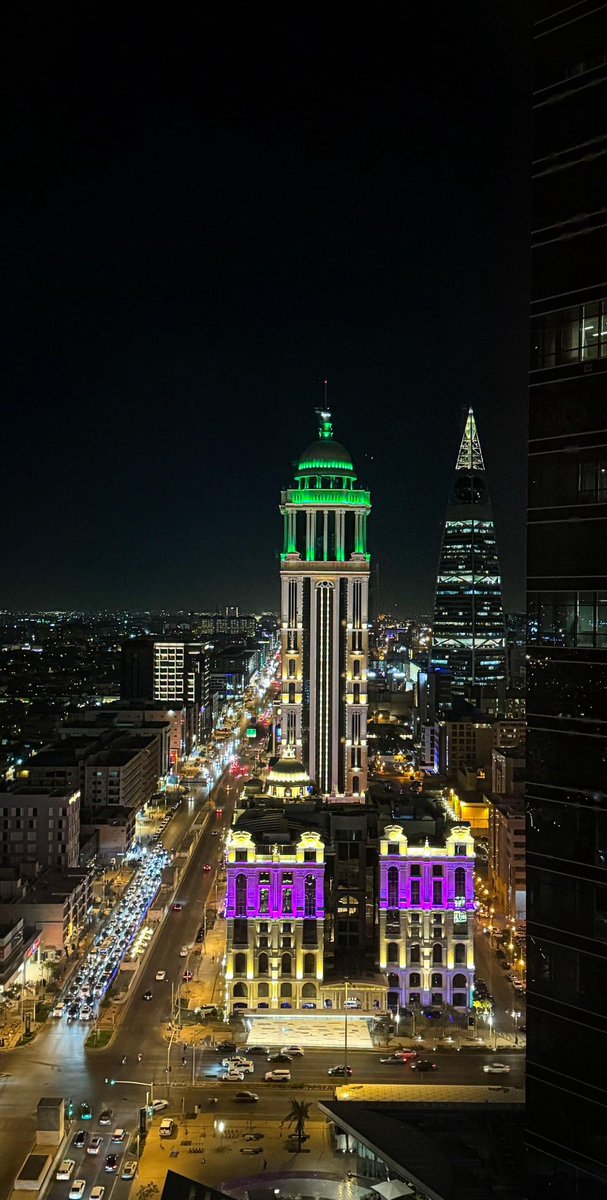 eh__b3's tweet photo. الرياض… عاصمة الطموح 📍🇸🇦

#الرياض
#الرياض_الآن
#سياحة
#سياحة_الرياض
#فعاليات_الرياض
#موسم_الرياض
#الرياض_اليوم
#السياحة_السعودية
#اكتشف_الرياض
#وجهات_الرياض
#Riyadh
#VisitRiyadh
#SaudiTourism
#RiyadhSeason

#TourGuide https://t.co/ljuDeC3W59