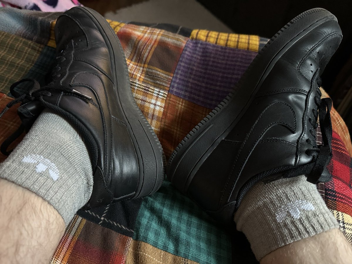 BootBator's tweet photo. My Nike AF1s make me horny https://t.co/GNwoXSa1S4