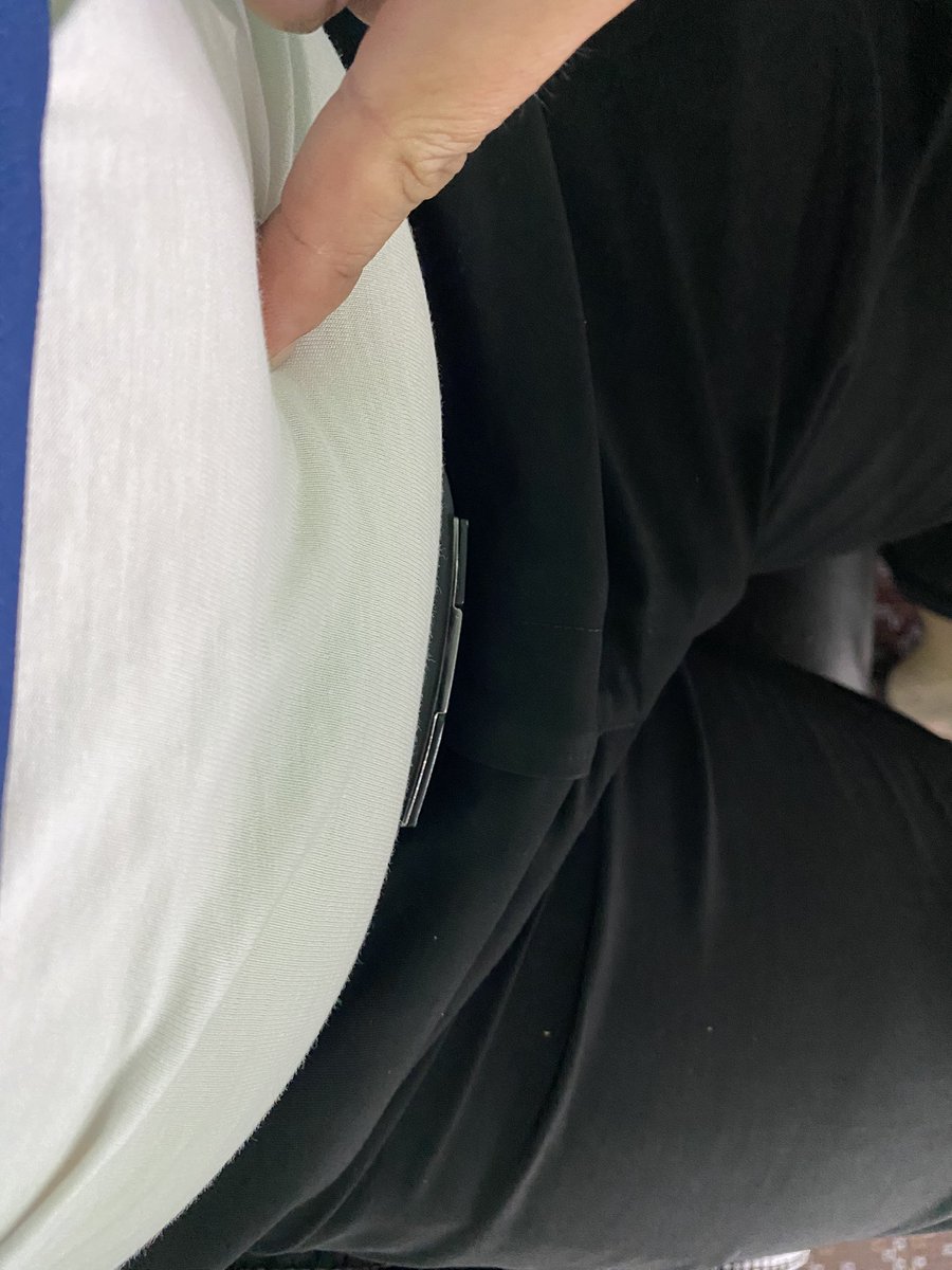 CKawpalai2526's tweet photo. ไม่ออกกำลังกายมาเป็นเดือนล่ะ สภาพพุงๆ😅 https://t.co/KlxIazCUL9