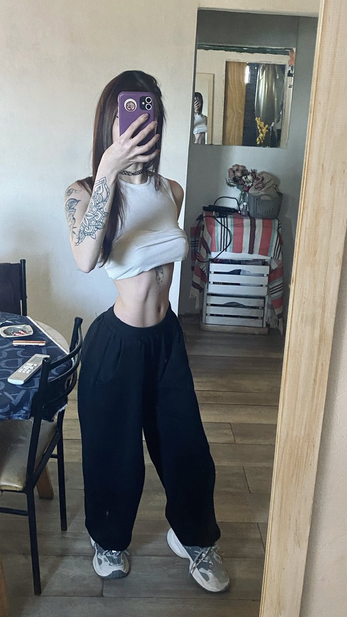 morenita🇱🇻 (@morengon) on X