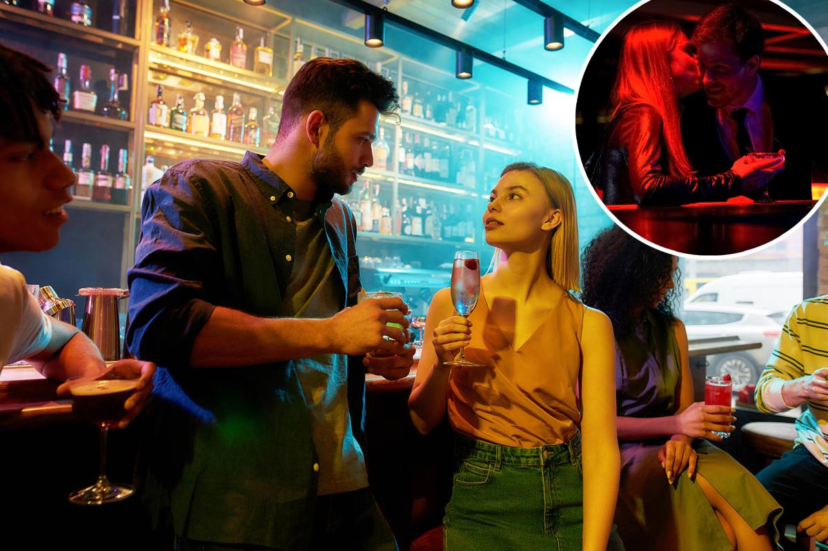 nypost's tweet photo. Best hook-up bars in every NYC neighborhood revealed, according to locals: 'Can confirm - one night stand turned into a marriage' https://t.co/oYzj9L5dVa https://t.co/yFNKLINhPm