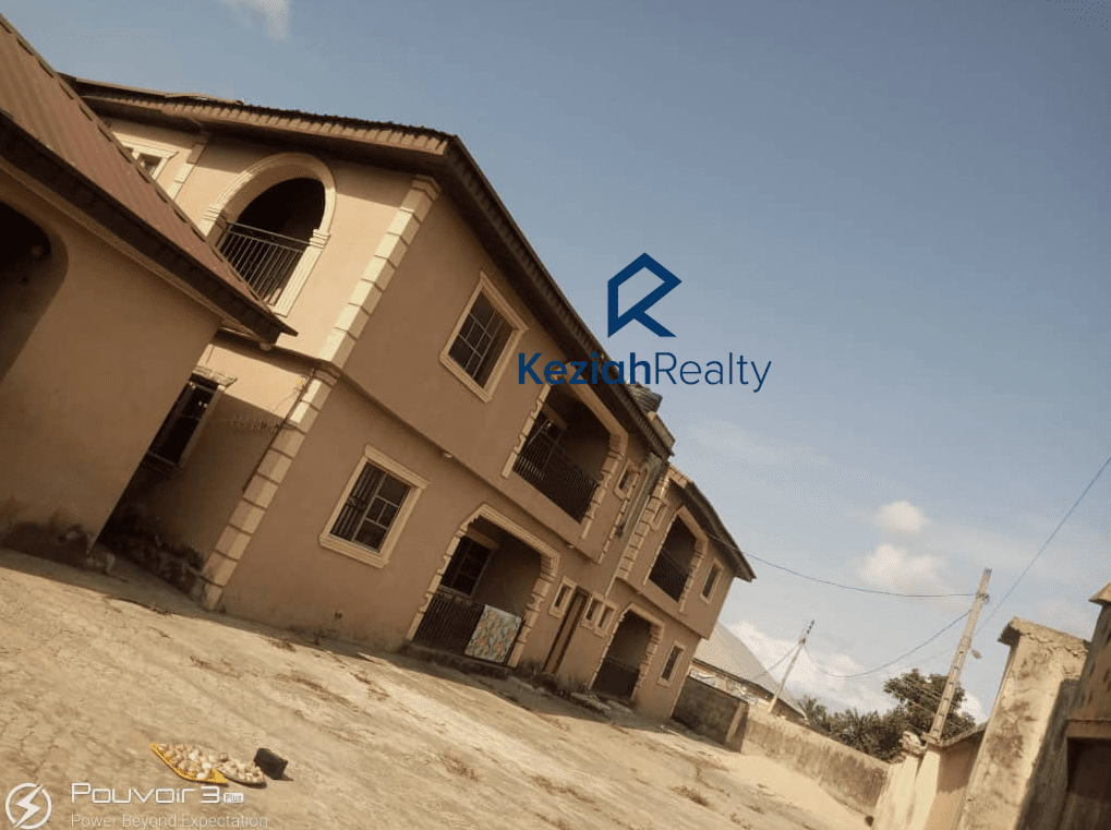 Qroople's tweet photo. 🔥 INVESTMENT ALERT: 6-UNIT TENANTED PROPERTY IN IJEDE! 🔥

Looking for passive income? Secure this 6-unit rental powerhouse with KeziahRealty! 🏢📈

📍 Location: Olope, Ijede, Ikorodu
💰 Price: ₦150M (Negotiable)
🏠 Composition: 4 x 3-Bed Flats + 2 Mini Flats (All Tenanted!)
🎁 THE SUCCESS ADVANTAGE: Get a CASHBACK REWARD 💸 at closing!

Why this deal wins:

Immediate rental income 💰
Proven occupancy 🛡️
Solid asset valuation 📈
Ease and Confidence 🤝

Invest with certainty. Partner with KeziahRealty.

📩 Contact KeziahRealty today for a professional investment brief: https://t.co/uijgsEPqwL

#RealEstateInvestment #LagosProperty #KeziahRealty #SuccessAdvantage #IkoroduBusiness #PassiveIncome #PortfolioGrowth