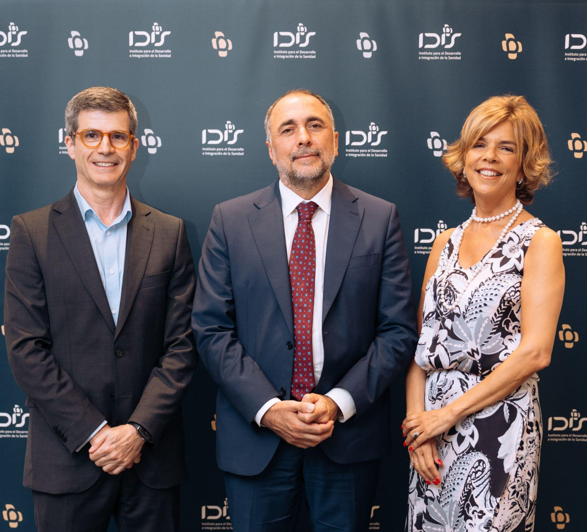 mvillanuevafer's tweet photo. Hoy celebramos el XXVIII Encuentro de @idisalud, destacando el valor del dato en salud con el lanzamiento del #EDSP. Contamos con @JulioGComesana como Invitado de Honor y consolidamos el papel de IDIS como hub del dato sanitario privado.

Más información: https://t.co/2Z9aaidIJx https://t.co/oWhI02Oyue