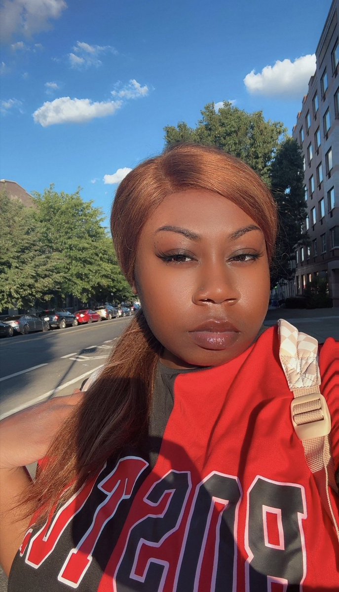 Tee_Mani's tweet photo. Bare Face #Selfies 💋❤️🖤 https://t.co/9McYENzZRZ