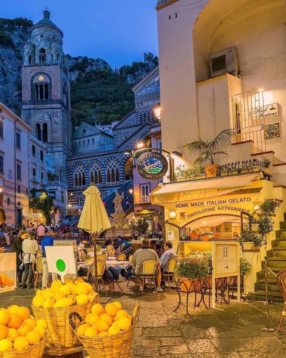 CityScapesNC's tweet photo. Amalfi, Italy 🇮🇹 https://t.co/ouLJ05QhkQ