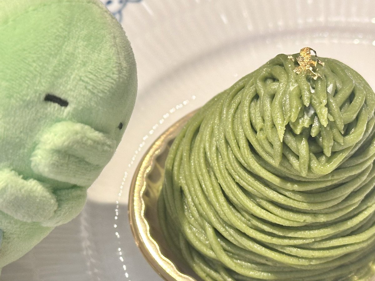 itsmeKuchi's tweet photo. 말차몽블랑 맛잇네여 https://t.co/OGnKMITGYK