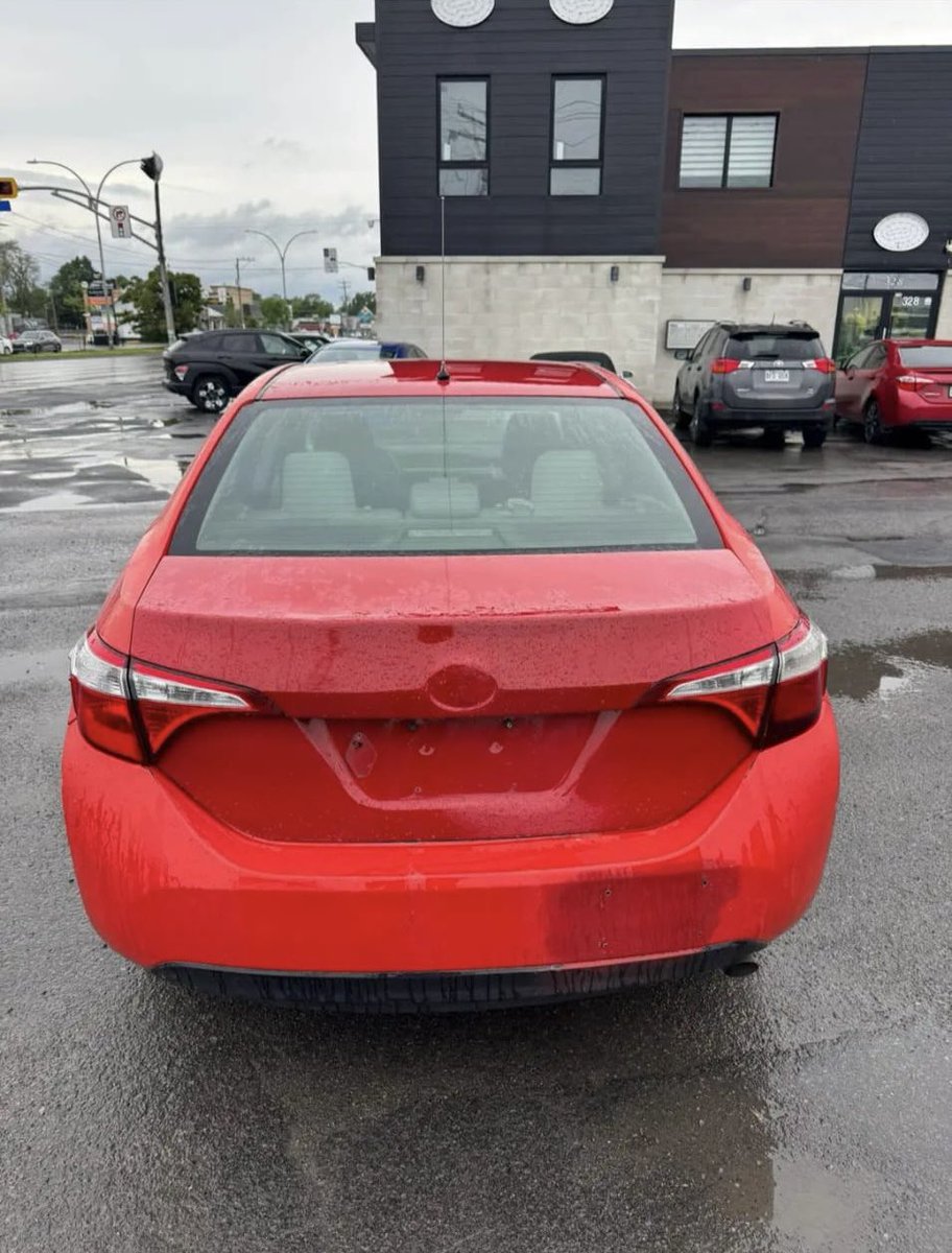 _owula's tweet photo. 2016 Toyota Corolla s
Clean title 
Sunroof 
155k miles 

88k cedis including shipping https://t.co/LbbrB5QjzK