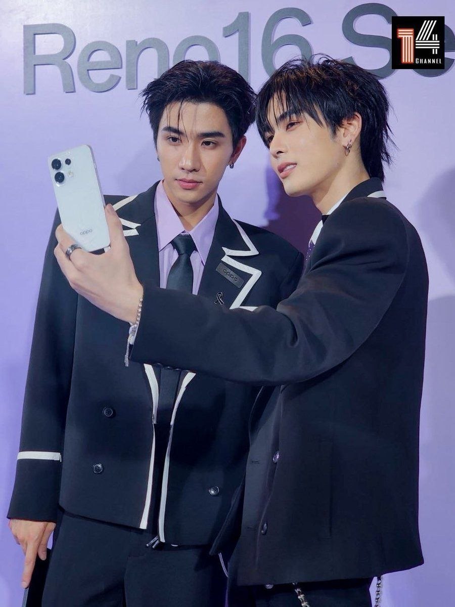 PerthSantav2bh's tweet photo. သင်တန်းအခုမှပြီးလို့နည်းနည်းနောက်ကျသွားတယ်

PSD DEVILLAIN LAUNCH OPPO
#Reno16SeriesTHxPerthSantaDOMIIA
#PerthSanta https://t.co/NAUxTPPwee
