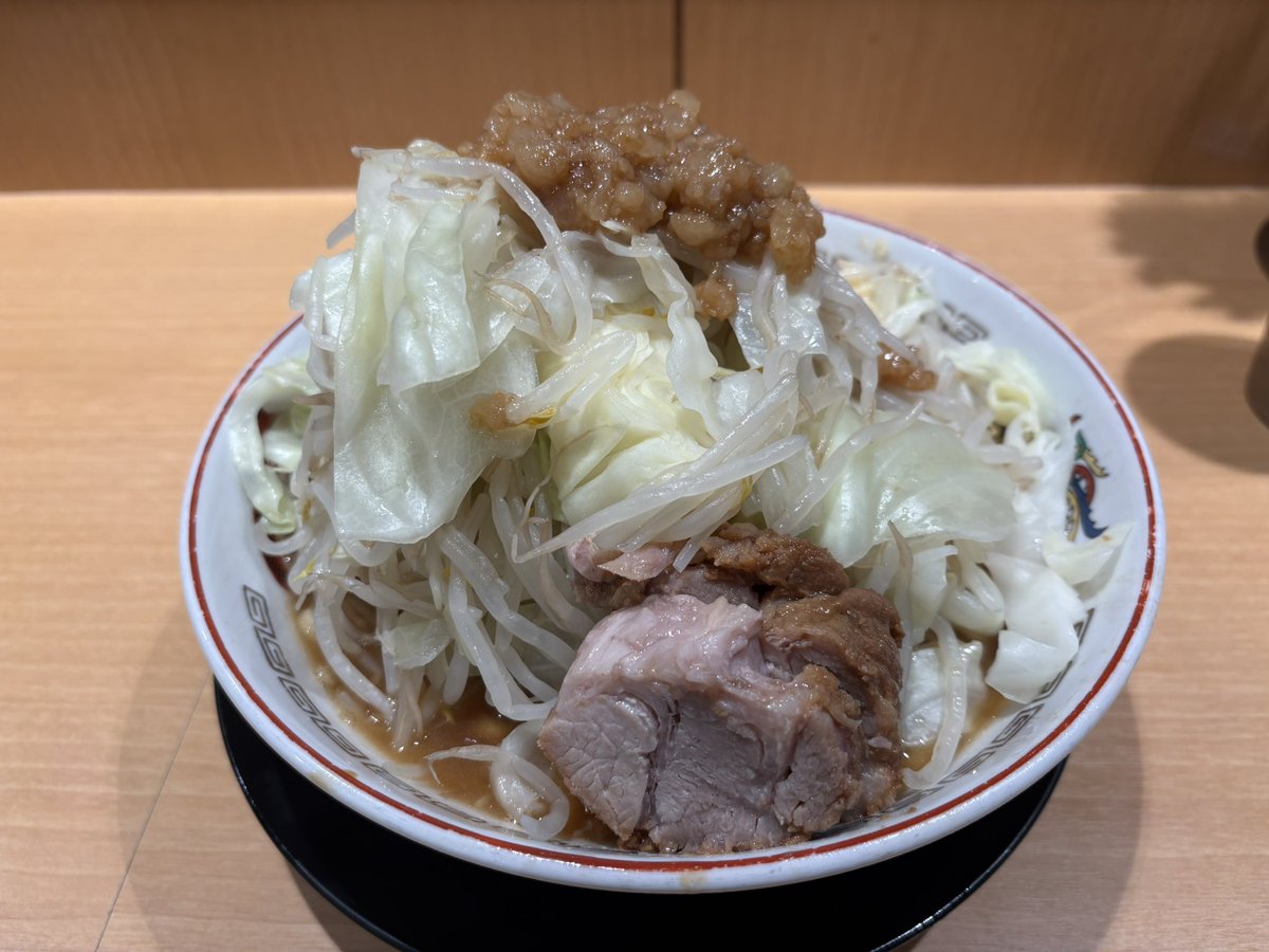 laaaaki3's tweet photo. 酒と思ったが、やっぱラーメンや🍜 https://t.co/Qnk2S3ddAI