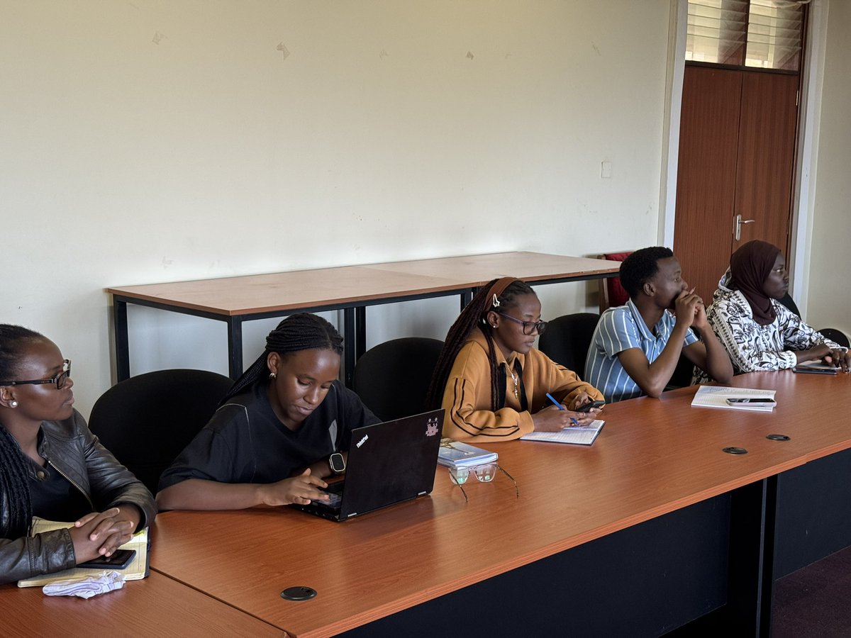 DICTSMakerere's tweet photo. #MakACCESS Pre-Launch Meeting with IT Team:

In preparation of the launch of Mak ACCESS. The unified portal that will aggregate access to all University systems with Single Sign On. 

The @DICTSMakerere team is having a pre-launch meeting to showcase the readiness of the system. https://t.co/OKjKmZu4Fp