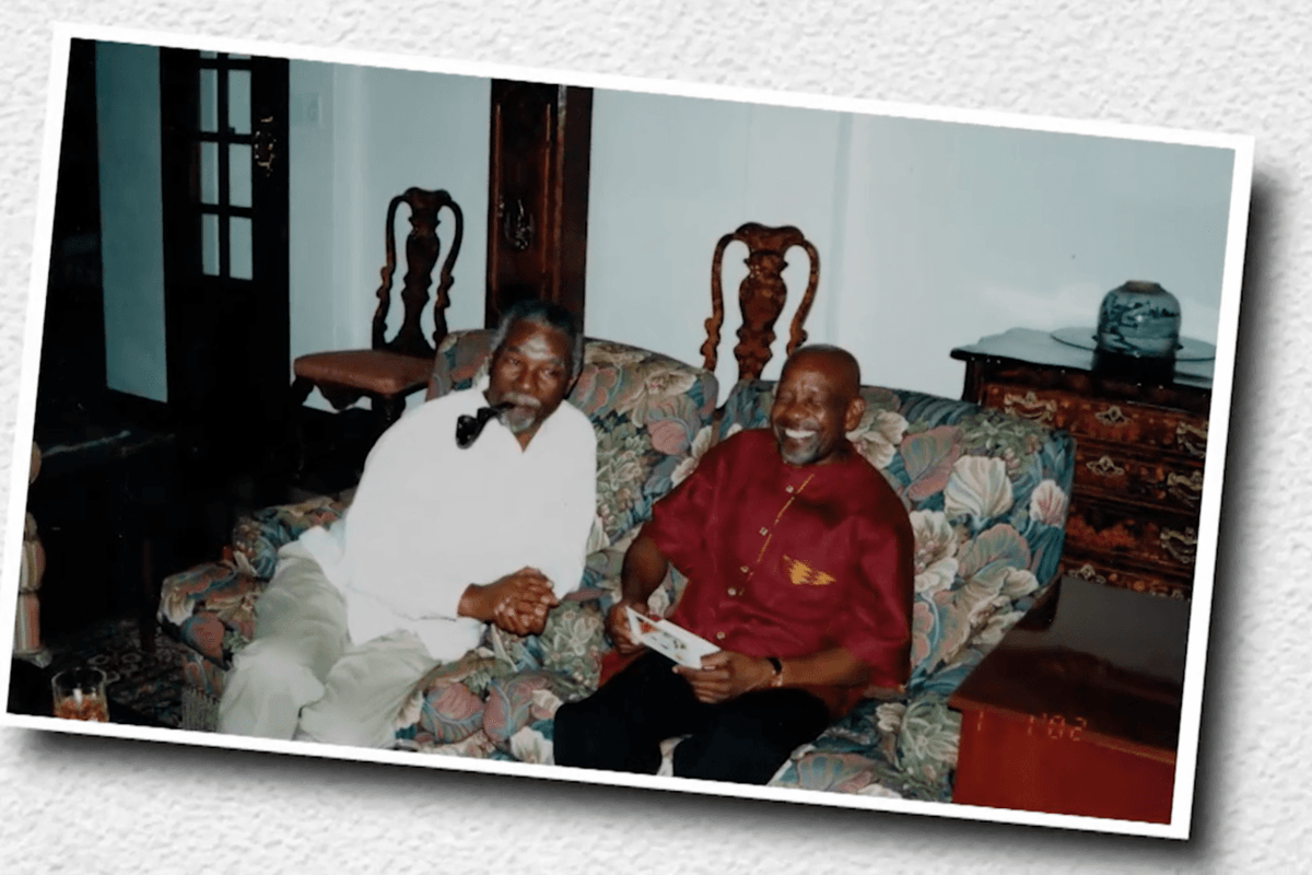 HistorySAZAR's tweet photo. President Thabo Mbeki with Mr Caiphus Semenya. Image Source: Supplied https://t.co/70eysTLjFw