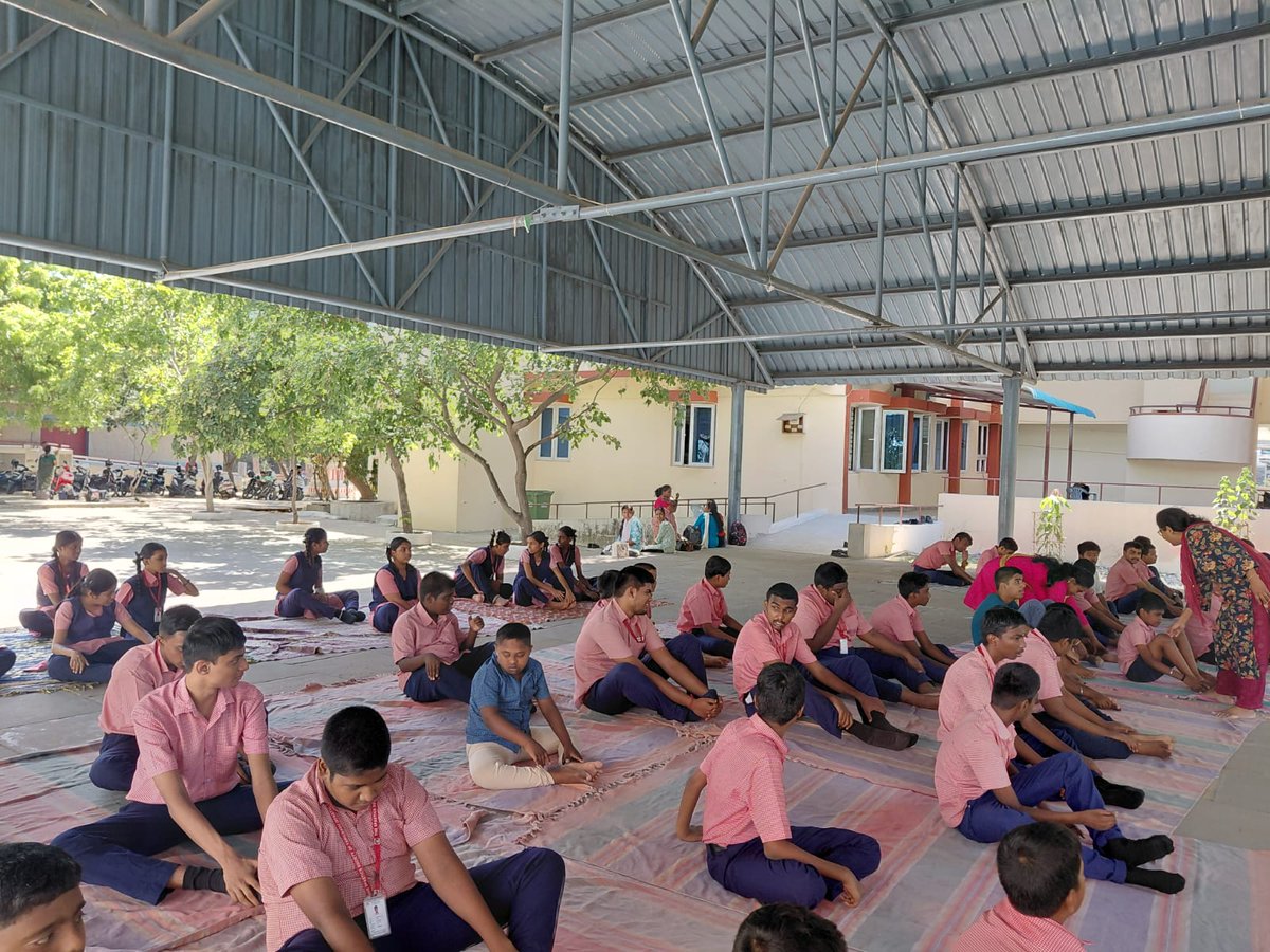 KYM_India's tweet photo. KYM celebrates #InternationalDayofYoga
#IDY2026 #InternationalDayOfYoga2026 #IDY #YogaDay2026 #YogaForHealthyAgeing #healthyageing #yogaday #yogainspiration #YogaJourney #yogaeverywhere #YogaMotivation #yogacommunity #MDNIY #ministryofayush #PMO #PMOIndia https://t.co/GgomDh48tv