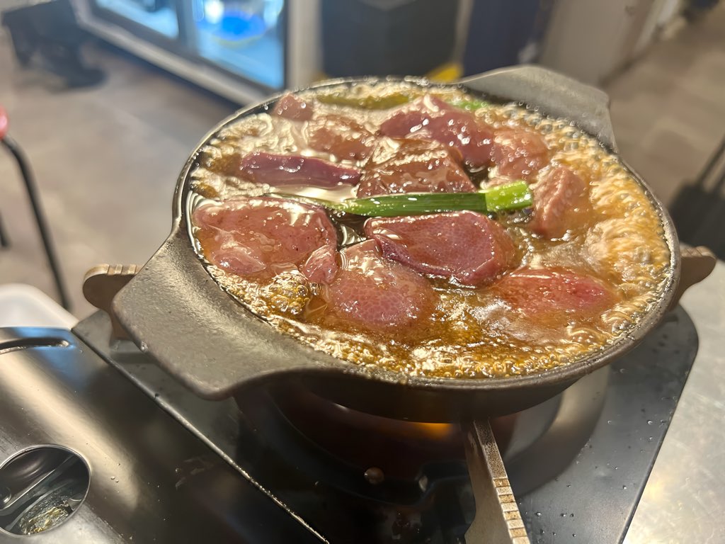 Ruu0229's tweet photo. ホルモン酒場55@京急蒲田

ずっと来てみたかったお店に🎵
ホルモンが新鮮でとっても美味しかったです😍

写メを撮り忘れたけれど
抹茶割りが美味しかったです^^＊ https://t.co/21YGea6VZf
