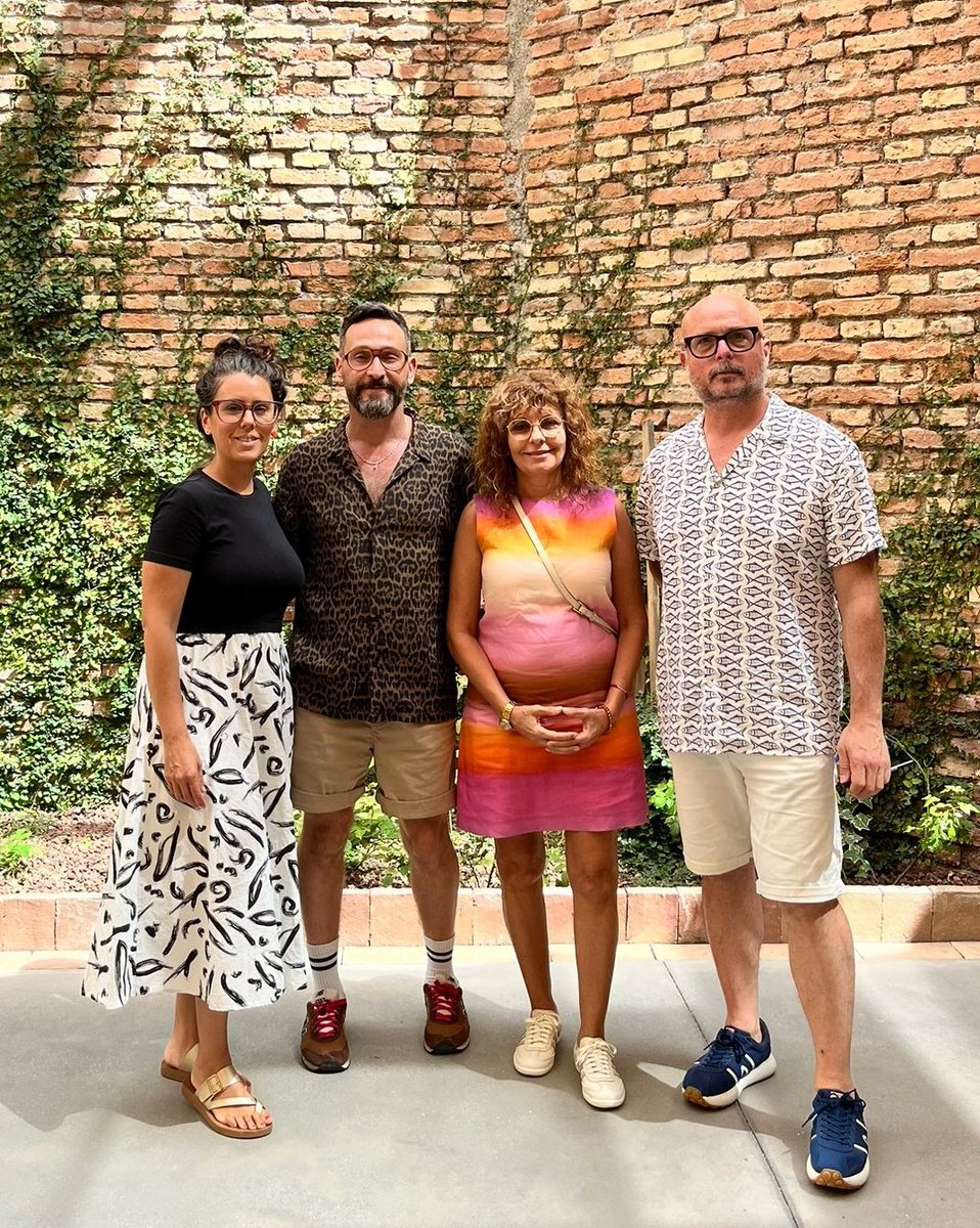 tanapasqualini's tweet photo. Seguimos fortaleciendo los vínculos culturales entre Neuquén y Málaga.
Junto a La Casa Amarilla impulsamos nuevas oportunidades para que el talento neuquino siga cruzando fronteras.
#NeuquénCapital #Cultura #Málaga #MNBA #LaCasaAmarilla https://t.co/7G146It8Bl