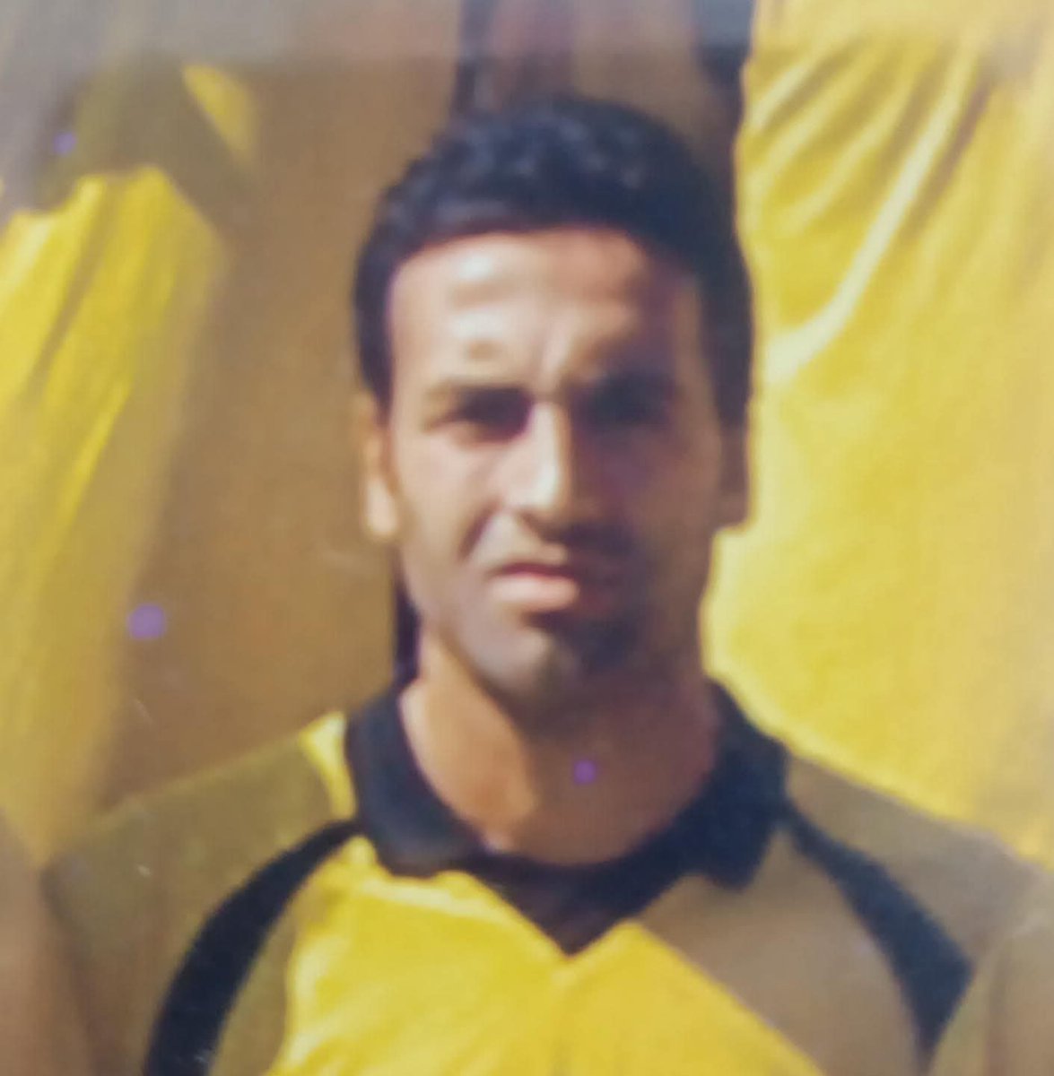 SemtSevda's tweet photo. Serkan Gedik vefat haberi çok üzdü. Tribünün en güzel zamanlarında çok anımıza sebep olan futbolcuydu. https://t.co/7a2sH8Fyo8