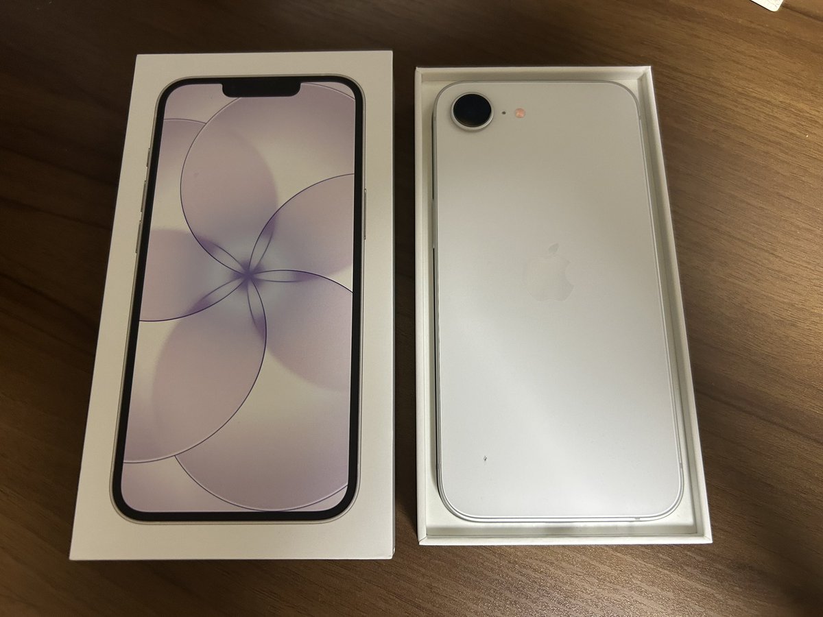 match_MK's tweet photo. iPhone17eうおおおお！！！！！🔥🔥🔥

配信遅くなりました！もうすぐ始まります！ https://t.co/uyimYxYYTA