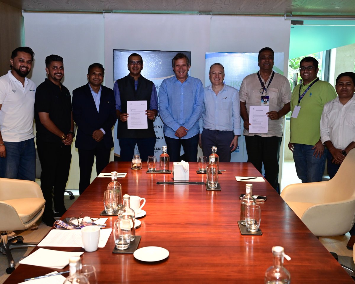 JKCSports's tweet photo. A significant step for Bridge in India. 

JKC Sports has signed an MoU with the Bridge Federation of India to support the sport’s growth and professionalisation through grassroots development, mentorship, technical education and technology-led innovation.

#JKCSports #BFI #Bridge https://t.co/lzAFv0K1vB
