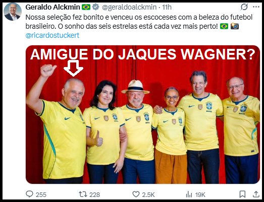 DivComedia1996's tweet photo. OS AMIGUES...
É o que resta à Extrema Esquerda oportunista: usar a Seleção para manipular o VOTO do eleitor Brasileiro...
Onde estão "realizações" alardeadas nas campanhas do PT?
NADA. Ou melhor, somente escândalos...
Nunca foi pelo POVO... https://t.co/Y4OuNLlQtX