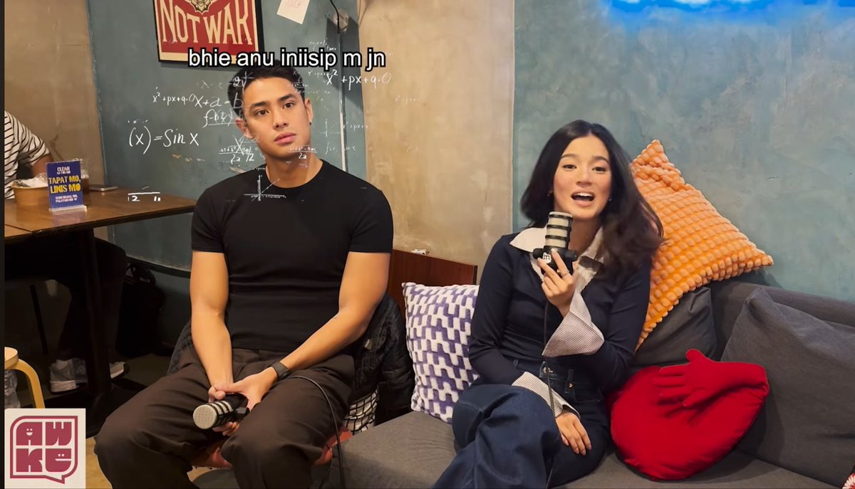 donnyfication's tweet photo. Donny 😭😂 Sobrang cute ni Mr. Introvert / not-a-morning person 😂

don’t worry mga mhie nagpahinga lang siya. Todo kwento pa yan siya sa ibang part kaya with feelings pa😂

#DonnyPangilinan
#DonBelle #AWKP https://t.co/O3kr2aRIH8