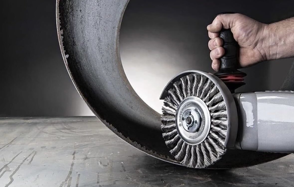 Borstteknik's tweet photo. Virad cirkulärborste för tuffa tag #svenskborstteknik #industri #industrial #borstar #brushes #industriborstar #svenskatransorfilter #transorfiltersweden https://t.co/jeJtWD80Nz