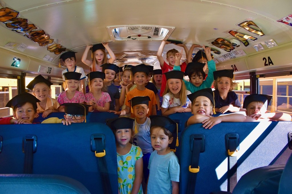 HFLLima's tweet photo. Bus #40 put on their graduation caps to send their congratulations to the Class of 2026. From one generation of learners to the next, we wish the Class of 2026 all the best as they begin their next chapter! 🎓🚌 #WeAreHFL https://t.co/yqNAyE8lr5