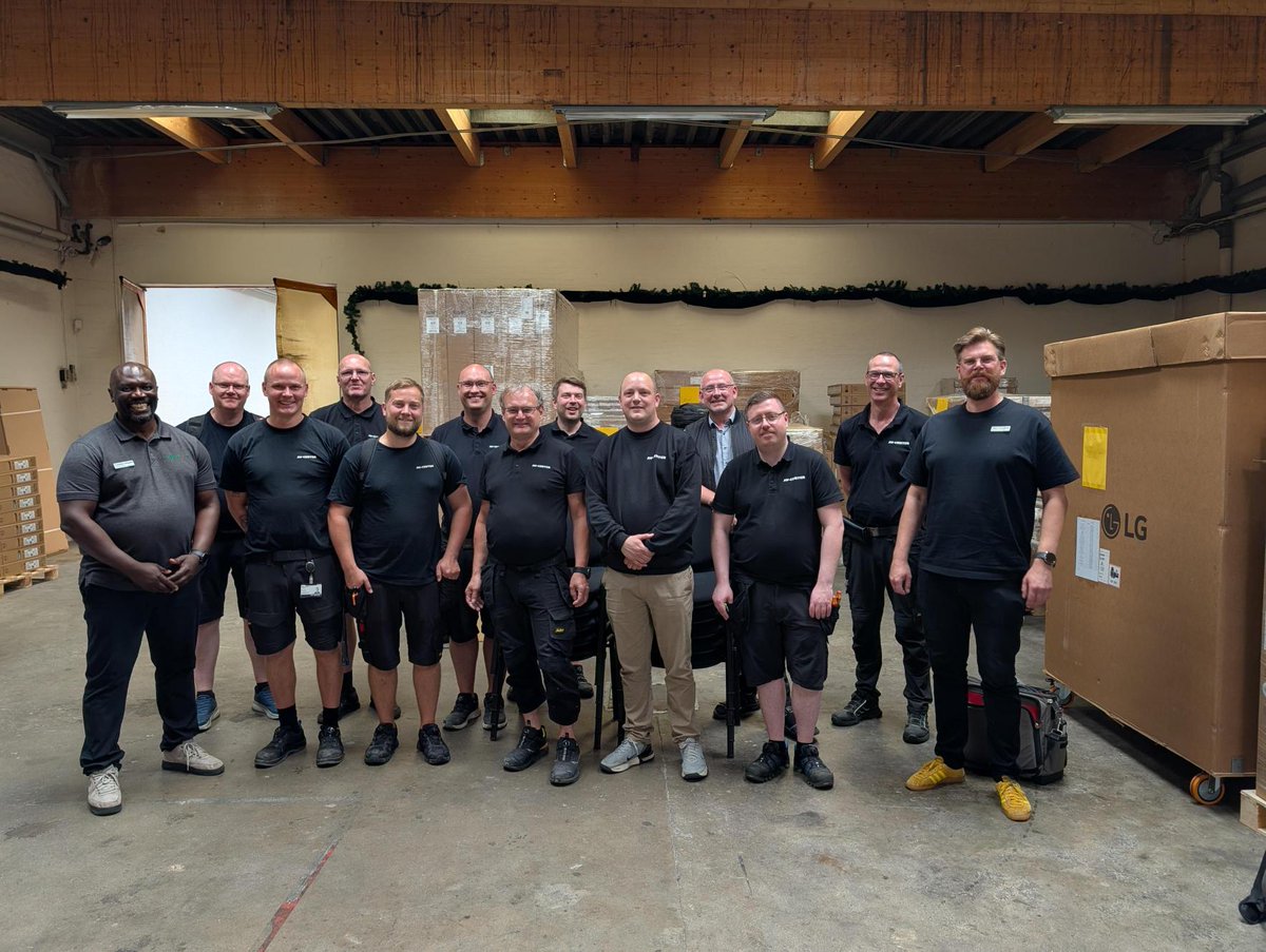 Wyrestorm's tweet photo. A great day in Denmark with https://t.co/vKJ2myamxL A/S and the AV CENTER team.

WyreStorm joined https://t.co/vKJ2myamxL for a focused training session with AV CENTER technicians &amp; field engineers.

Thanks to everyone involved for the support.

#AV#avtweeps #AVCenter #ProAV https://t.co/hb04myX16i