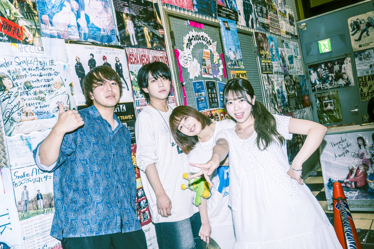 metrois_jp's tweet photo. 本厚木Thunder Snake
Thank you!!!

-SETLIST-
RH: 東京
M1: 彼岸花
M2: 愛憎劇
M3: アカツキ
M4: かさぶた
M5: 夕暮れ

NEXT LIVE▷ 7.8 渋谷O-Crest
DRAFT FES 2026 SUMMER 
in TOKYO 前哨戦

#メトロワ https://t.co/vf3XOu2g2t
