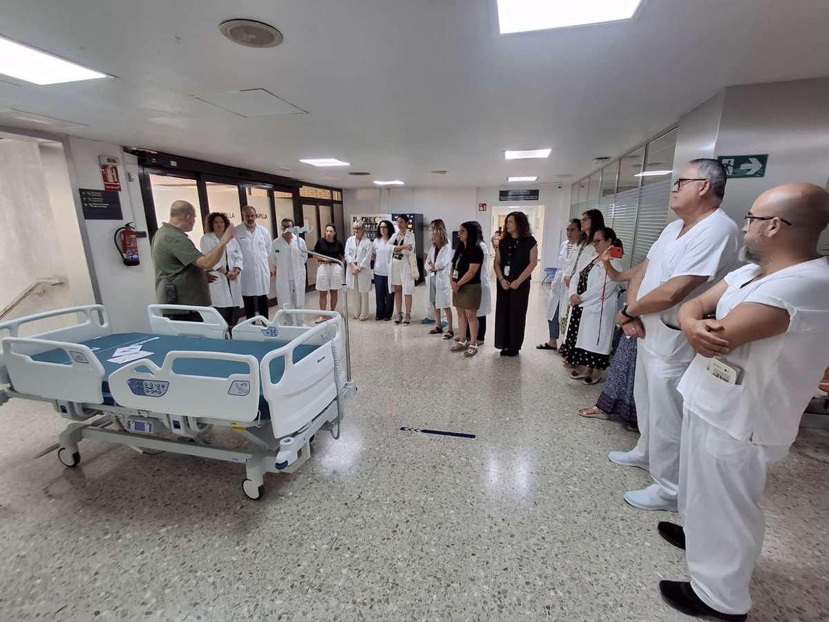 GVAsanitat's tweet photo. 🛏️ El Hospital General Universitario de Elche renovará más del 70 % de sus camas de hospitalización con una inversión de 1,1 M€

📰 https://t.co/TWxcuE9ipM https://t.co/prlgucAwal