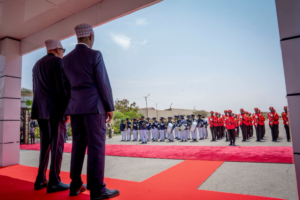 Mudanemaxamed's tweet photo. #SCOOP: Today the President of the Republic of Somaliland @Abdirahmanirro returned safely to the country, after a historic official visit to Israel.
Moreover tonight, the President will deliver a national address marking the 66th Anniversary of Somaliland's Independence Day. 🎉 https://t.co/ZPfk6oHUSb