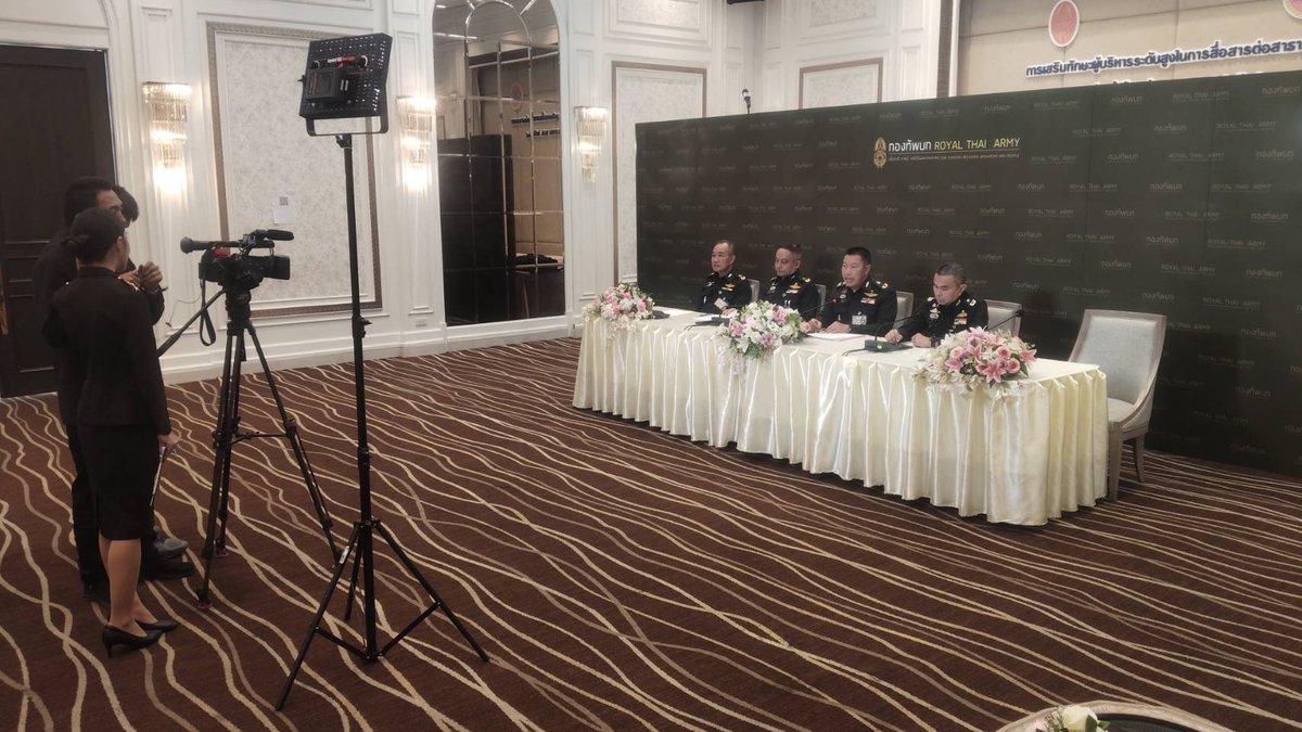 16th_Mc's tweet photo. ในวันที่ 25 มิ.ย. 69 เวลา 09.00 น. - 16.30 น. พล.ต. สุรวิชญ์ แดงจันทร์ ผบ.มทบ.16 เข้าร่วม “การเสริมทักษะผู้บริหารระดับสูงในการสื่อสารต่อสาธารณะ” ประจำปี 2569 จัดโดยกรมกิจการพลเรือนทหารบก ระหว่างวันที่ 24 – 26 มิถุนายน 2569 ณ โรงแรม เอส. ดี. อเวนิว เขตบางพลัด จว.ก.ท. https://t.co/lbJyvWOQ5f