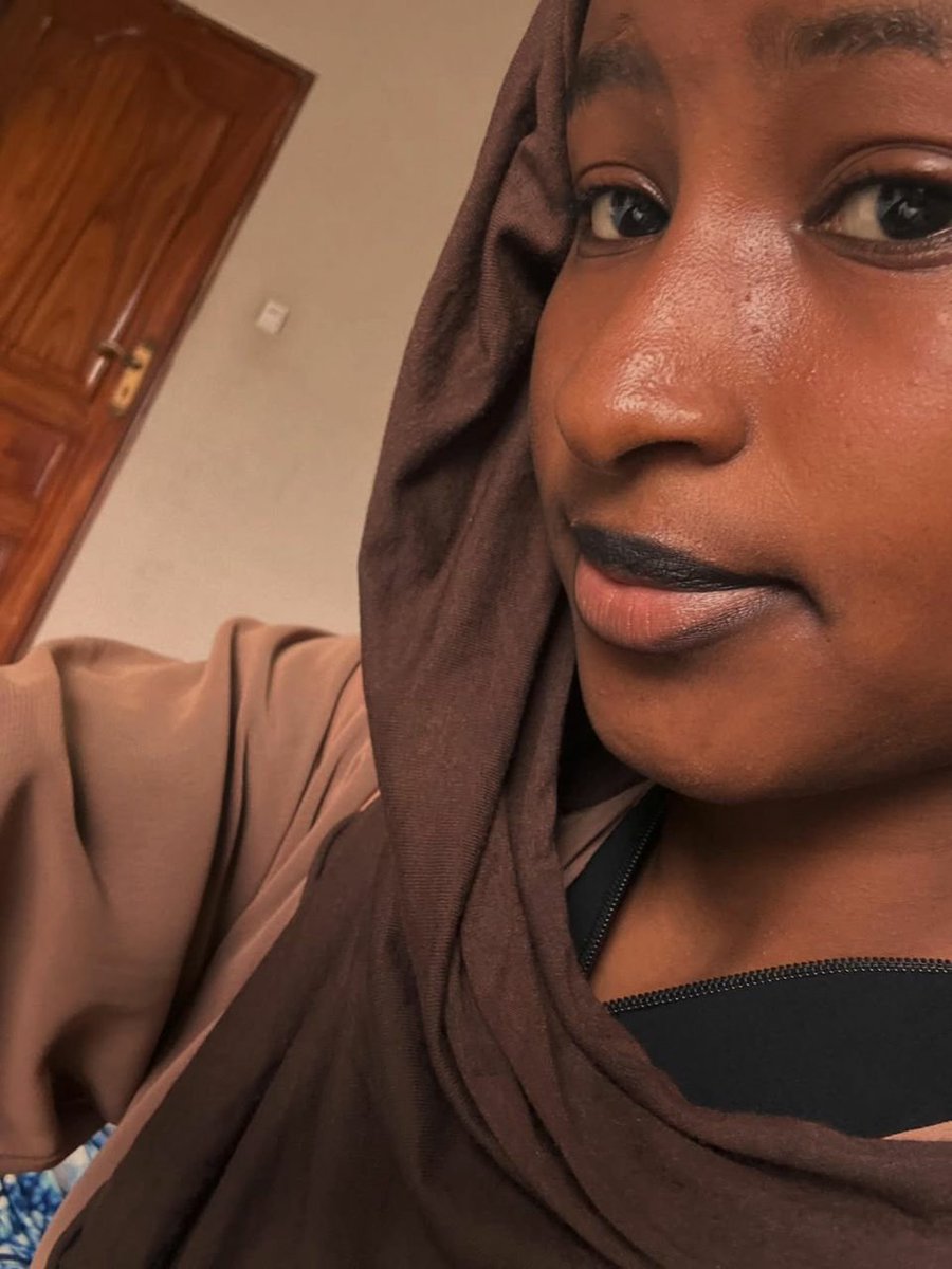 Anuoluwapo 🌸 tweet media