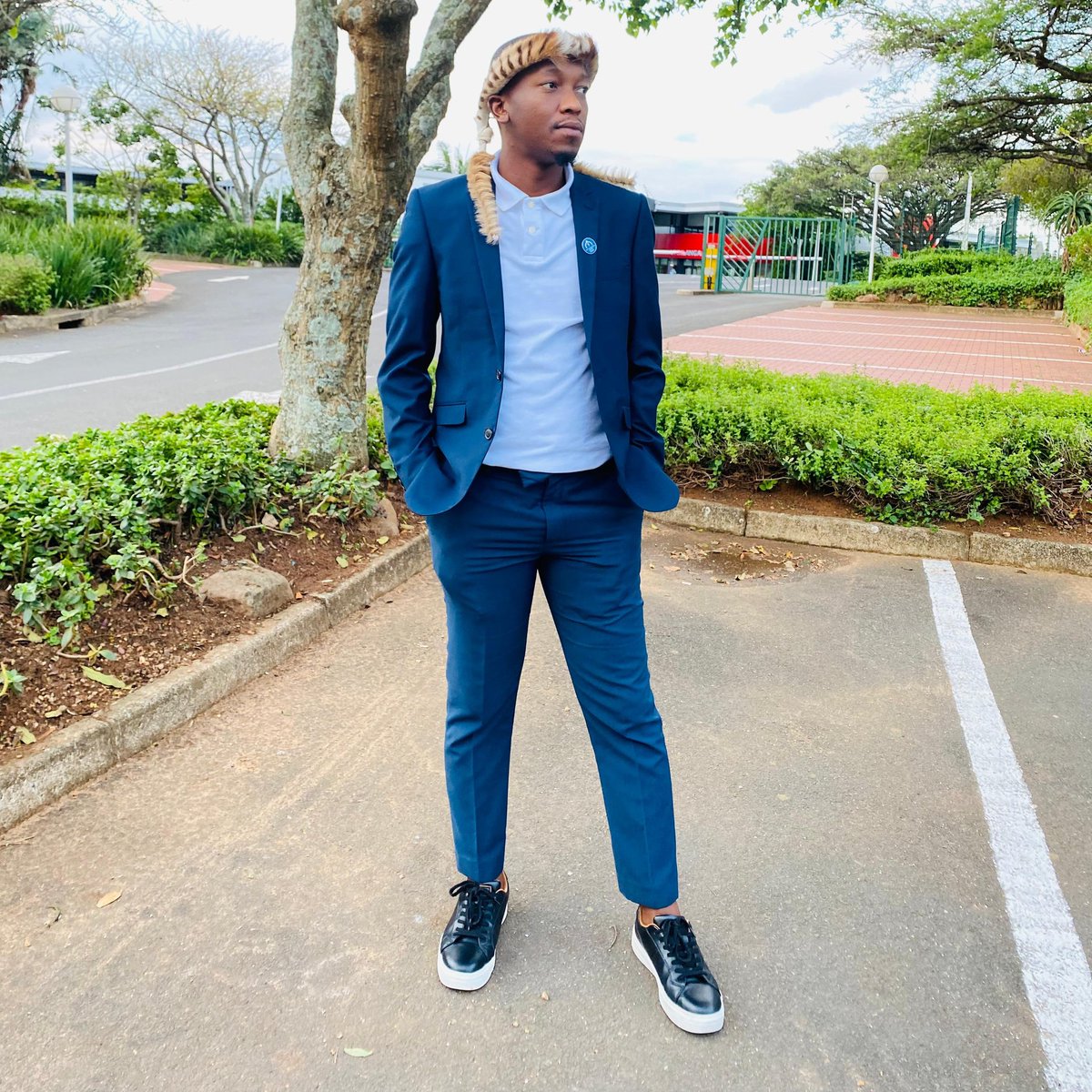 Gumedewah's tweet photo. #NewProfilePic Kusahamba ngakho. https://t.co/PKQNLyUlBr