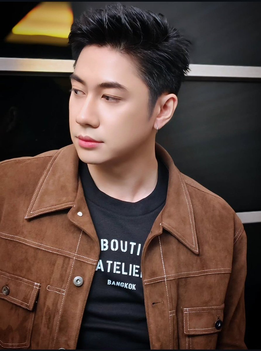 jerawan02's tweet photo. ช่อง23 มีพี่แจม🥰💫🎶
JAM X THE WALL SONG

#ร้องข้ามกำแพงxJam
@RachataJam https://t.co/4Z5KGrBdVW