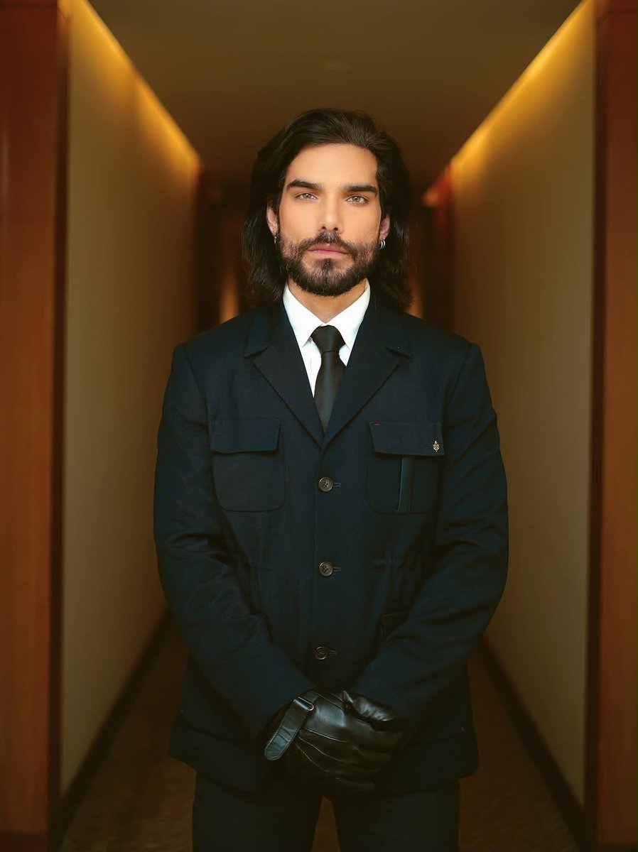 shivani_duksh's tweet photo. Wishing a very Happy Birthday to #RishabhSawhney! ✨You've already sparked a lot of curiosity around #Nagabandham. Excited to see you showcase your versatility in a double role and leave your mark with this much anticipated film. https://t.co/zIJ3ZcMBOu