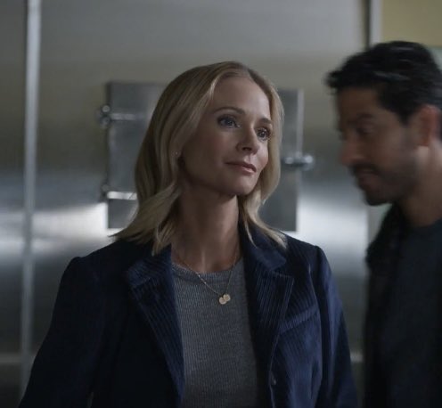 bestofajcook's tweet photo. AJ in 19x06 “Proxy” https://t.co/NBEkedqebH