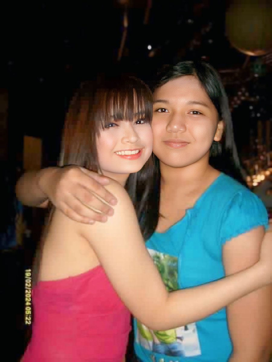 itsHannahCruz's tweet photo. These throwback photos are making me miss @realrhen 🥹 https://t.co/fz3JZ5Qzjv