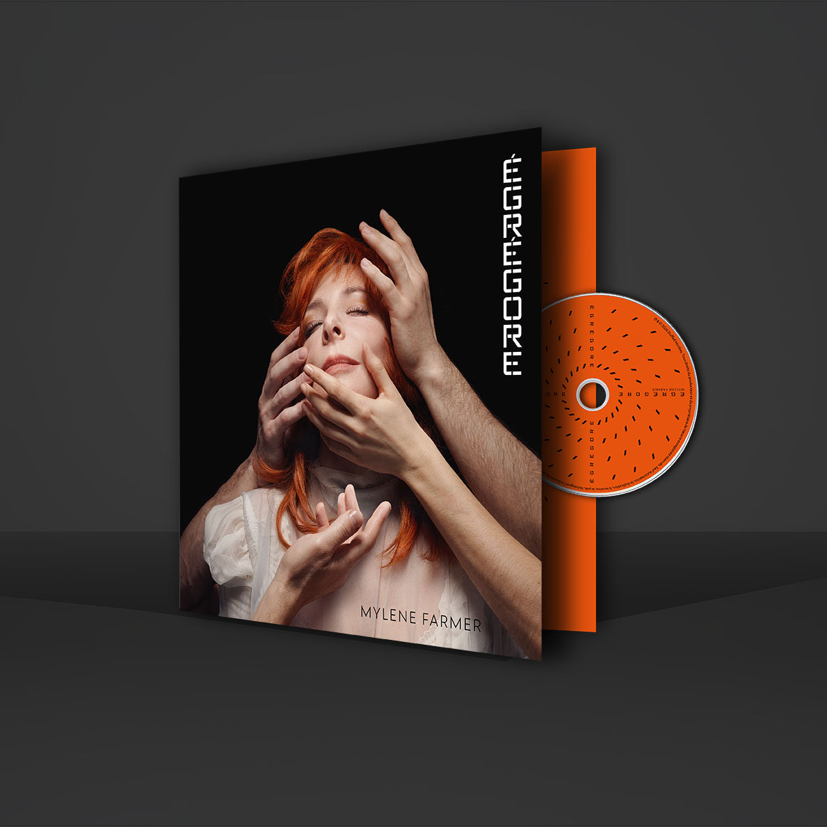 HashtagNP's tweet photo. #MYLÈNEFARMER
NOUVEL ALBUM

Précommande disponible :
https://t.co/zfcLJnTWsX

CD standard
CD coversleeve limité
CD collector grand format
Double vinyle standard
Double vinyle cristal
Double vinyle orange (Fnac)

Photo : J.-B. Mondino https://t.co/ctenKO8SBT