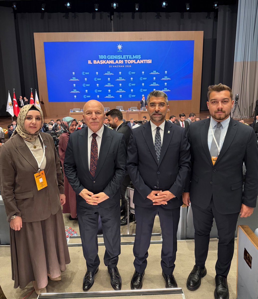 avibrahimK's tweet photo. AK Parti 180. Genişletilmiş İl Başkanları Toplantısı’na; Genel Başkanımız ve Cumhurbaşkanımız Sayın Recep Tayyip Erdoğan’ın liderliğinde, Erzurum Büyükşehir Belediye Başkanımız Sayın Mehmet Sekmen, Kadın Kolları Başkanımız Sayın Esra Kaplanoğlu, Gençlik Kolları Başkanımız Sayın Mehmet Akif Dorman  ile birlikte katılım sağladık.

Sayın Cumhurbaşkanımızın çizdiği vizyon ve gösterdiği hedefler doğrultusunda; milletimizin refahı, ülkemizin istikbali için gayretle ve kararlılıkla çalışmayı sürdüreceğiz. AK Parti teşkilatları olarak birlik ve beraberlik içerisinde, her daim sahada ve milletimizin yanında olmaya devam edeceğiz.