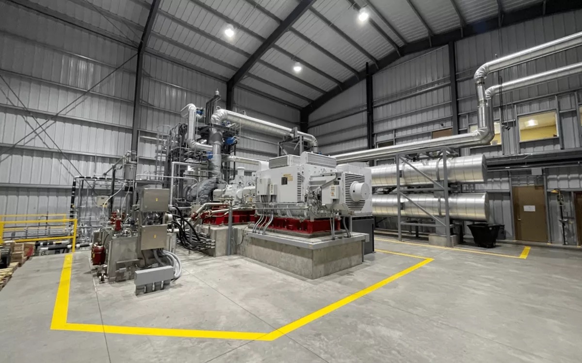 AgasAmericas's tweet photo. Learn how West Biofuels brought a rice-hull-fueled power plant from A-Gas with fast cyclopentane supply, helping generate 26,000 MWh of clean, renewable electricity annually. Read the case study: https://t.co/QrQOtNDbU1 https://t.co/vk3YVxbL9t