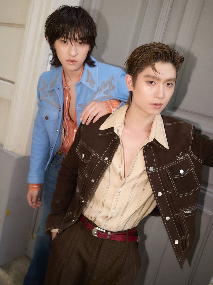 otpcnews's tweet photo. หล่อเท่เกินต้าน! "โทมัส-ก้อง" สาดความปังลุคใหม่ ดาเมจแรงเกินต้าน ก่อนเข้าร่วมชมแฟชั่นโชว์ AMIRI Spring-Summer 2027 Menswear Collection 

TMK X AMIRI SS27

#AMIRISS27xThomasKong
#tthomastc #kongjiro
#ThomasKong #โทมัสก้อง
#AMIRI

"โทมัส ธีร์ทัศน์" @tthomastc และ "ก้อง ก้องภพ" @kongjiro_ ขณะเข้าร่วมชมแฟชั่นโชว์  AMIRI Spring-Summer 2027 Menswear Collection ซึ่งจัดขึ้น ณ กรุงปารีส ประเทศฝรั่งเศส ในวันที่ 25 มิ.ย. 69 เวลา 09.00 น. (ตามเวลาปรระเทศไทย)