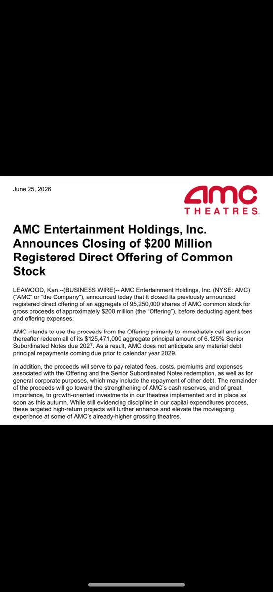Kevdoggy321's tweet photo. #AMC Closes $200M direct offering to reduce debt &amp; increase liquidity. We have our best box office since 2019 and on our way to $3B this quarter. And, the stock price gets rewarded by being down -32% in 5 days?! Okay bro, that makes complete sense..👌🏼🖕🏻🤔😂 https://t.co/DWoz0oRALI